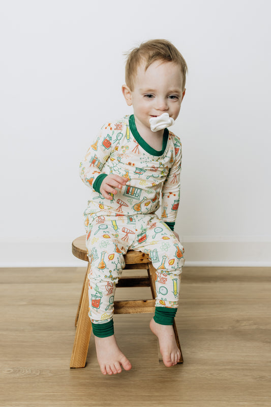 Jackson's Laboratory Two-Piece Pajama Set Cream